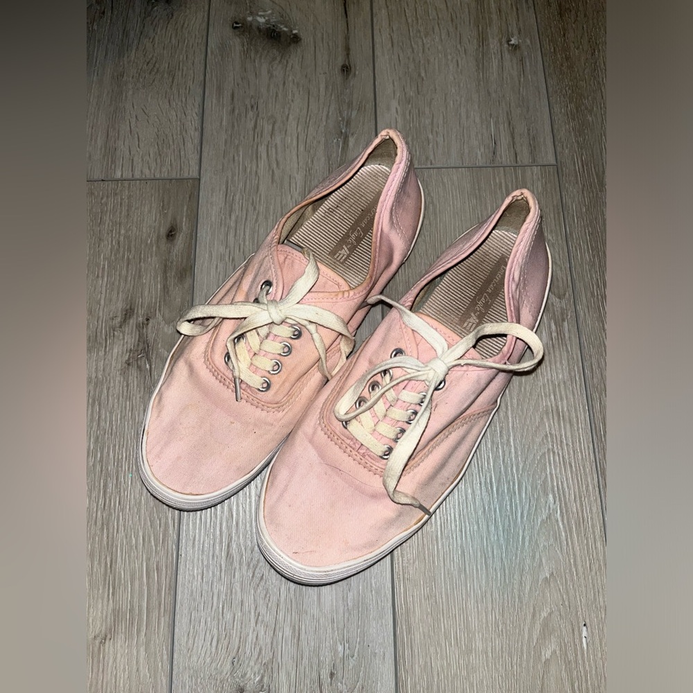 Casual Pink Canvas Lace-Up Women's Sneakers